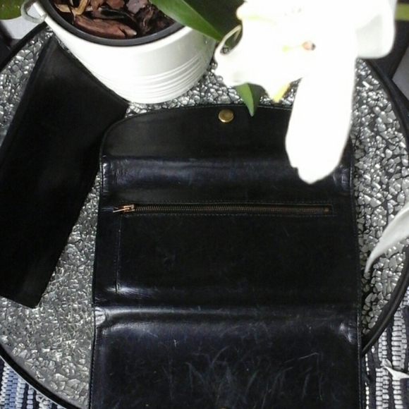 Coach Wallet - Picture 7 of 8